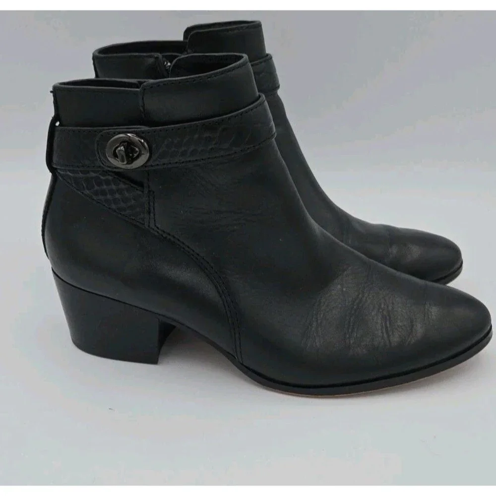 Coach Patricia Black Leather Ankle Booties Block Heel Side Zip Size 6.5B A00235